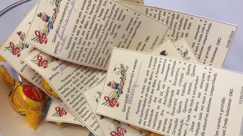 MIMOS E CARINHOS P/ EDUCADORES E VOLUNTÁRIOS